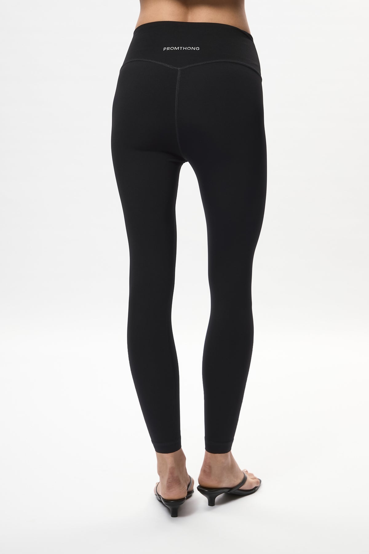 Essential Active Pants - black