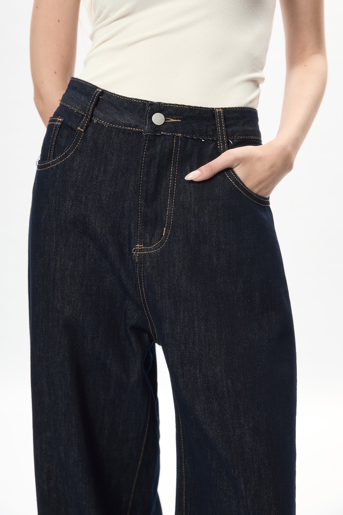 Luna Barrel High-rise - dark wash