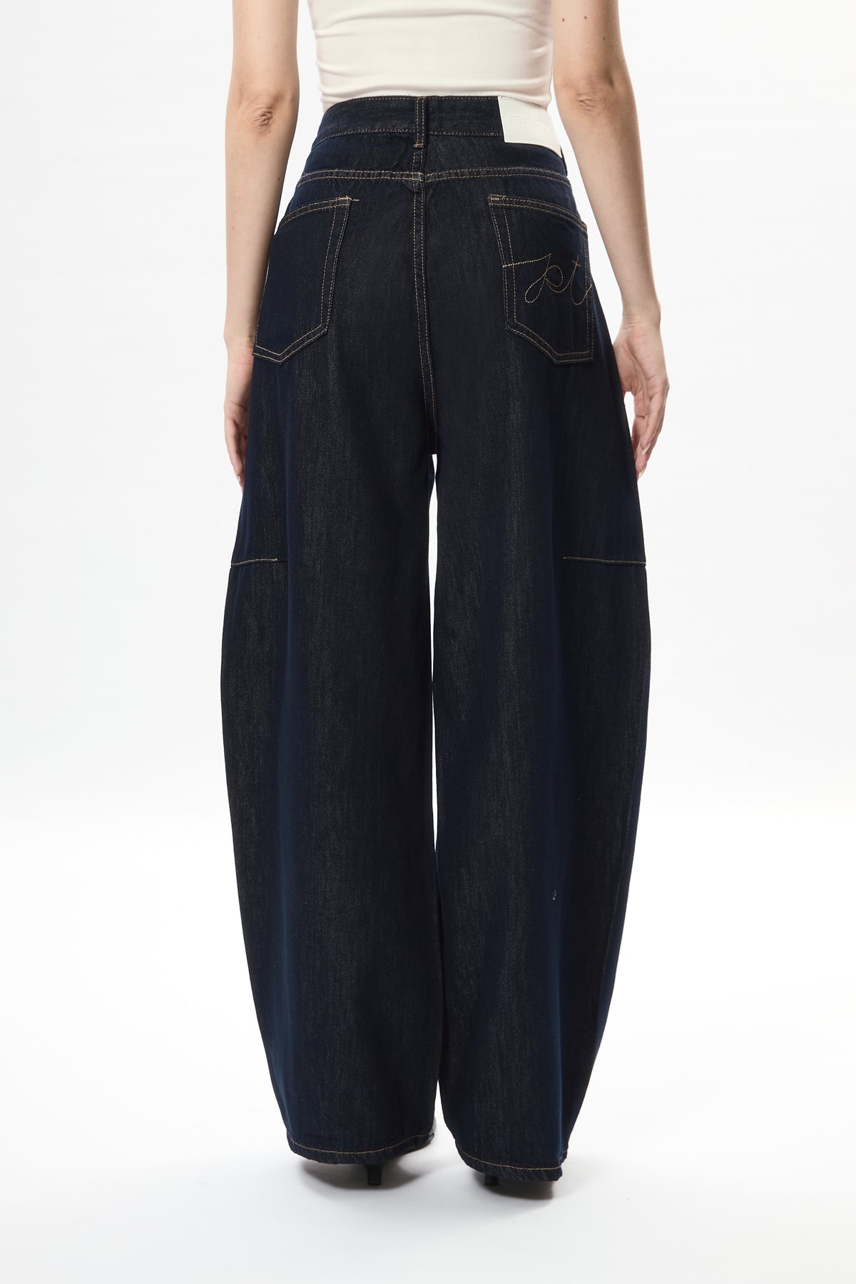 Luna Barrel High-rise - dark wash