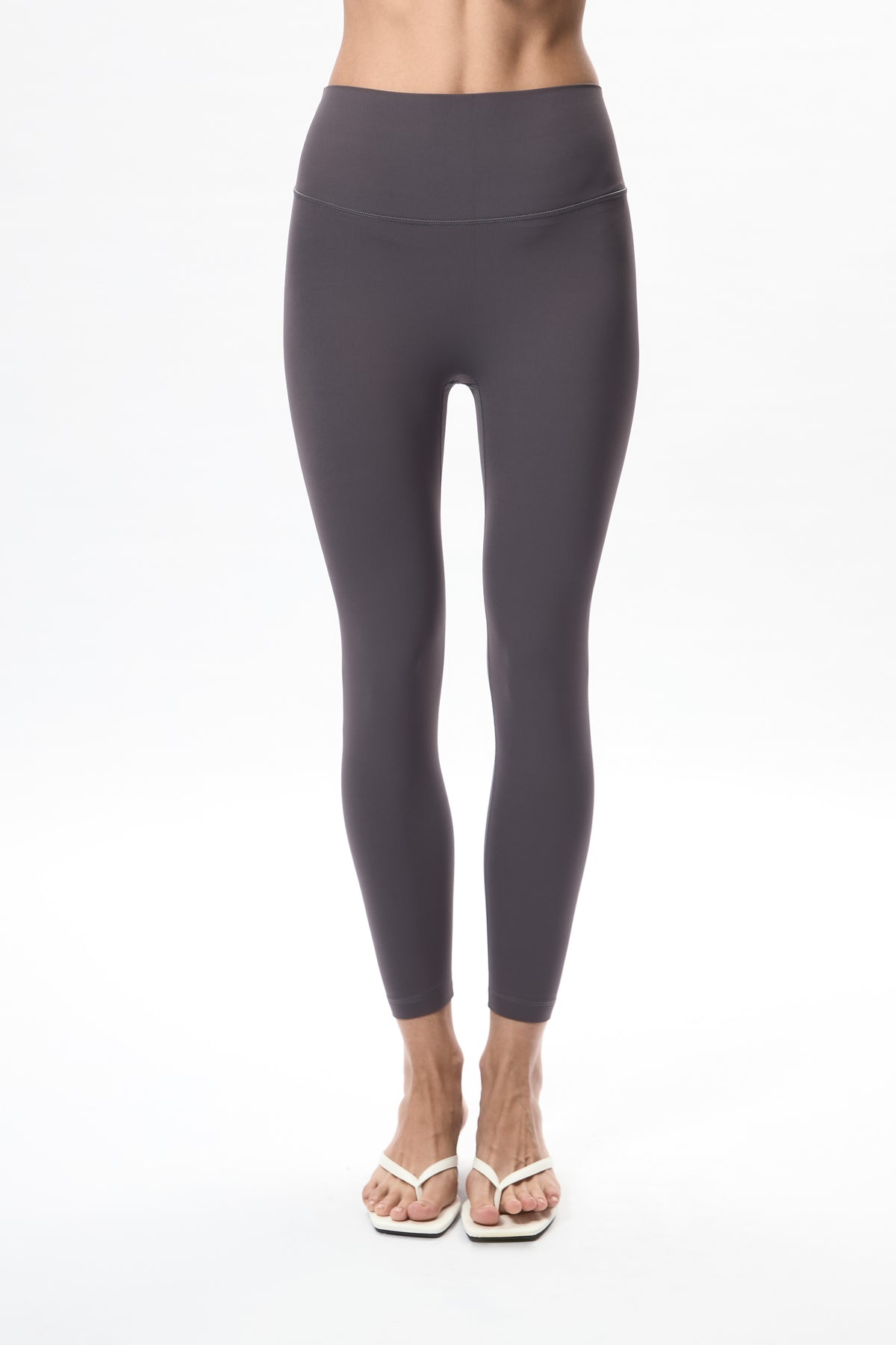 Essential Active Pants - grey