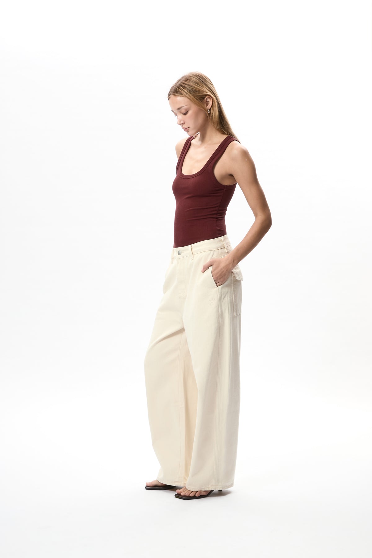 Demna Barrel Slim - beige