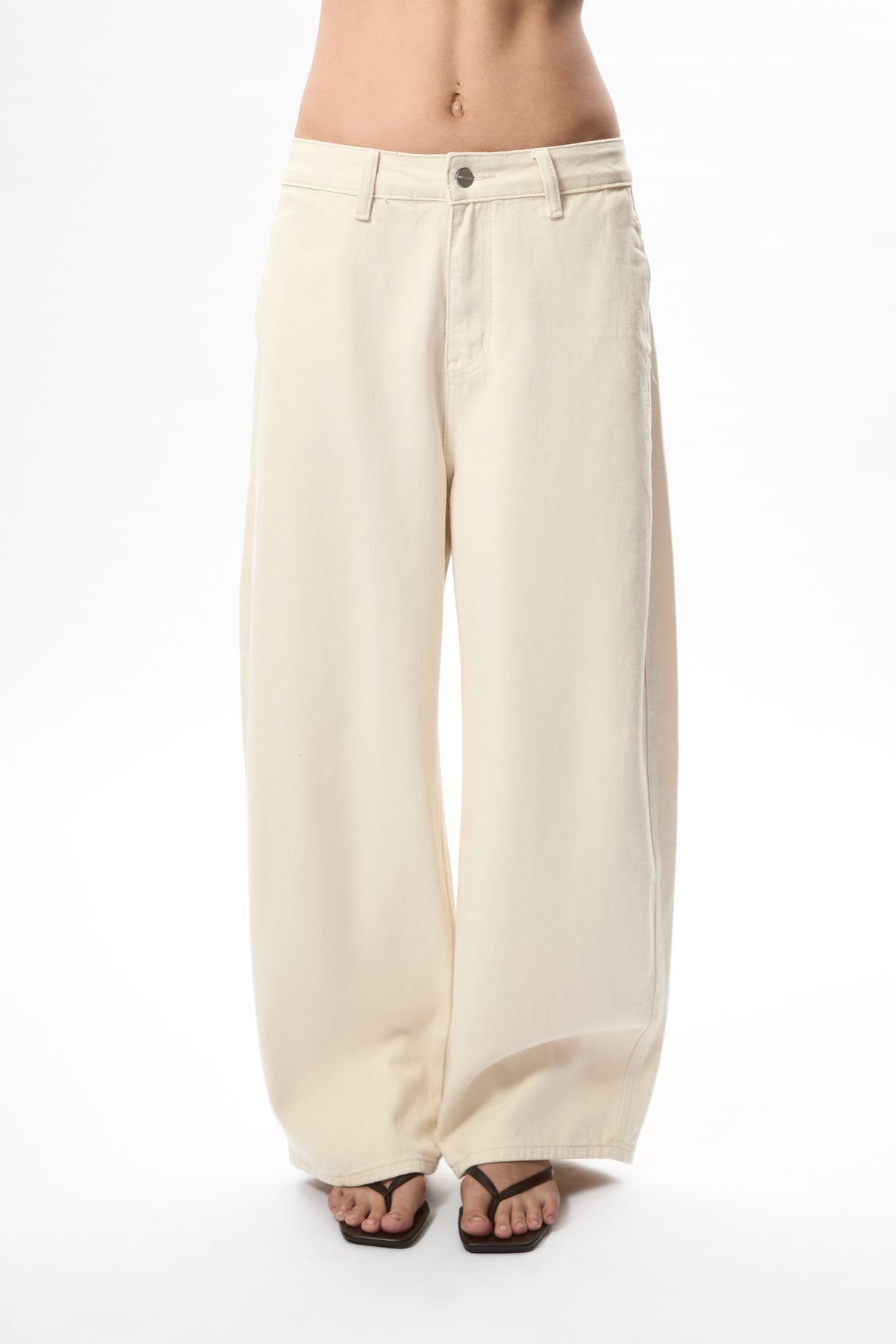 Demna Barrel Slim - beige
