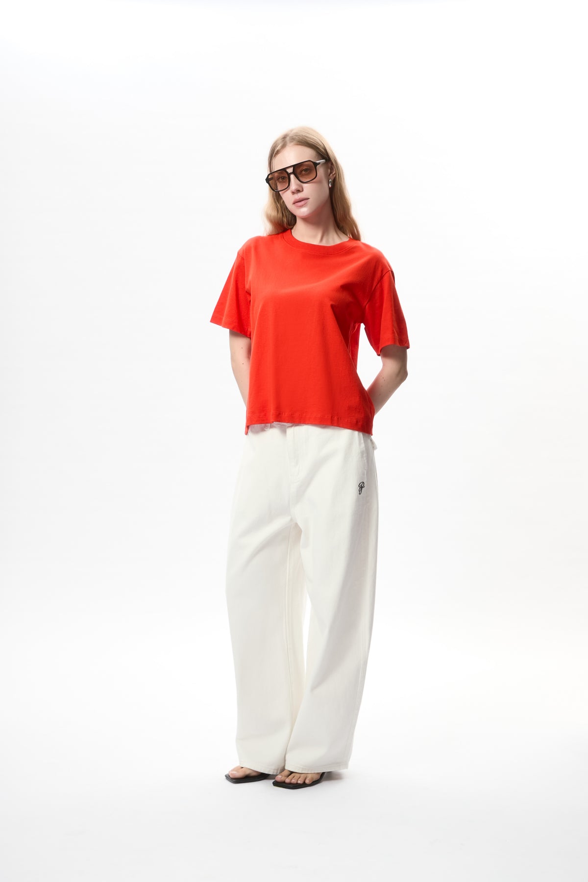 Demna Barrel Slim - white