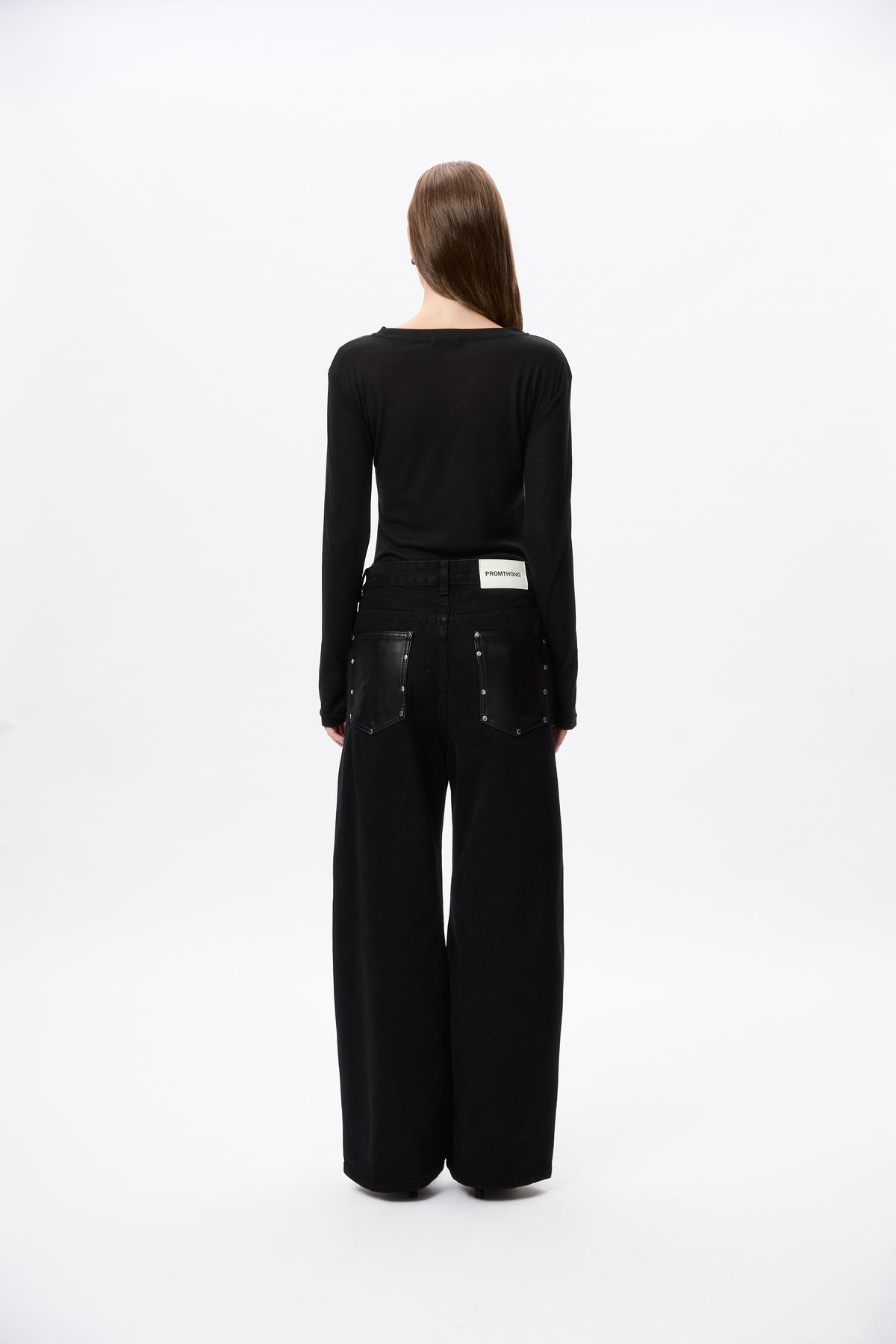 Vera Rivet Wide Leg Jeans - black